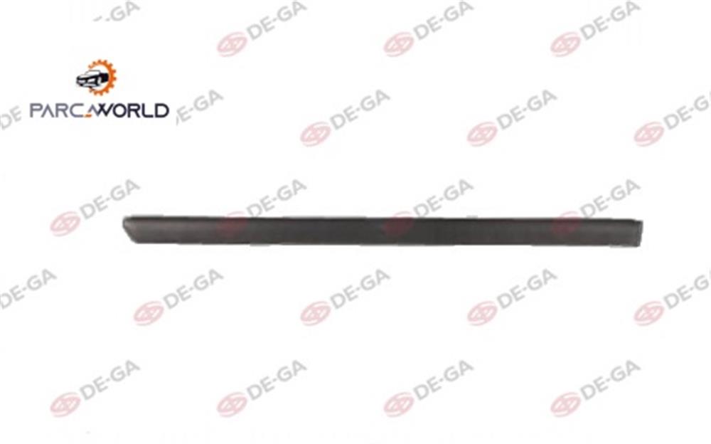 Volkswagen Passat Arka Kapı Bandı Sağ 1997