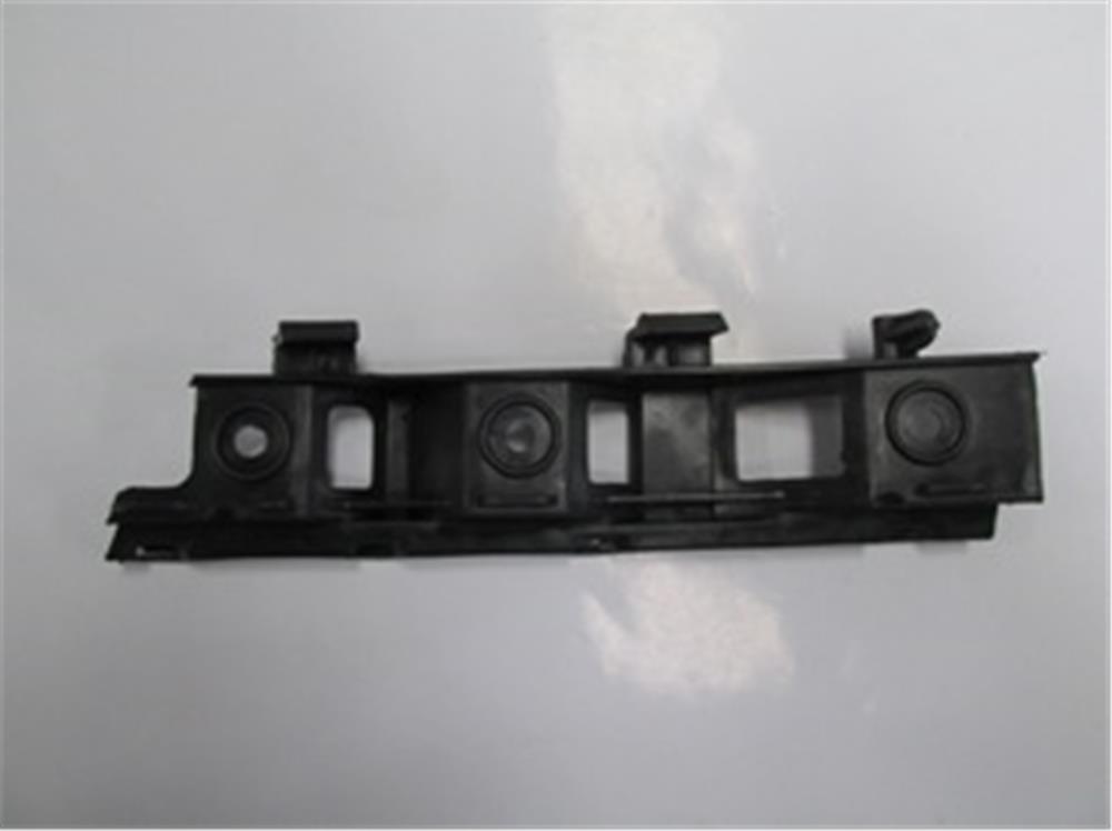 VOLKSWAGEN PASSAT- B6- 05/10; ÖN TAMPON BRAKETİ ÜST SAĞ TARAF PLASTİK 