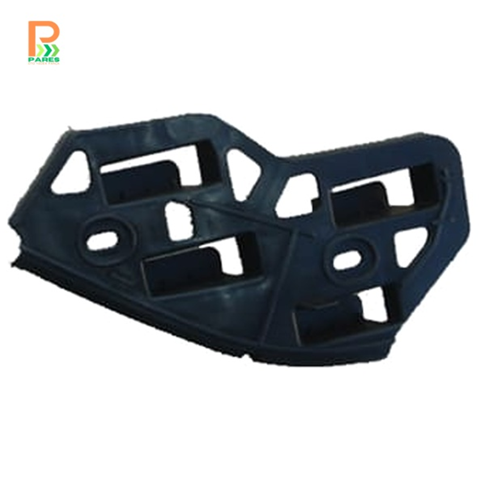 VOLKSWAGEN POLO- 5- 2005-2009- ÖN TAMPON BRAKETİ İÇ SAĞ TARAF (YAN KULAĞA TAKILAN)(PLASTİK)(TEK FARLI TİP)