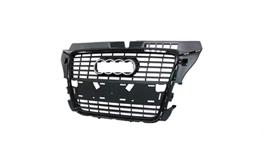 AUDI A3 ÖN PANJUR SİY.DESEN.PLAKA DELİKLİ 09- ORJİNAL REF. NO: 8P0853651PVMZ UYUMLU AUD09A3010