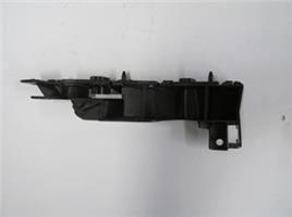 AUDI A6- 2012-2014- ÖN TAMPON BRAKETİ SAĞ TARAF PLASTİK 