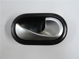 DACIA DOKKER- 2013-2021- ÖN KAPI İÇ AÇMA KOLU SAĞ TARAF (ELCEĞİ GÜMÜŞ )