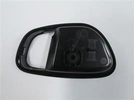 HYUNDAI I10- 08/11; ÖN KAPI İÇ AÇMA KOLU ÇERÇEVESİ SOL TARAF SİYAH