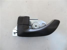 KIA SORENTO- 2002-2009- ARKA KAPI İÇ AÇMA KOLU SAĞ TARAF 