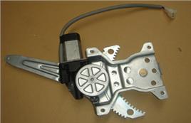 SUZUKI SWIFT- 05/11; ARKA CAM KRİKOSU SAĞ TARAF ELEKTRİKLİ/MOTORLU 