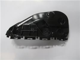 TOYOTA HILUX- PICK UP- 2015-2019- ÖN TAMPON BRAKETİ SOL TARAF PLASTİK 