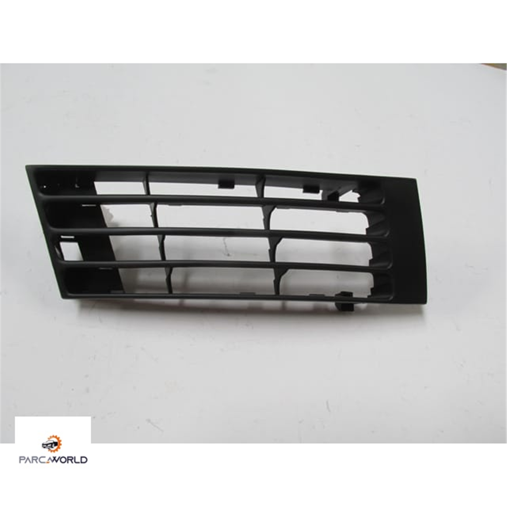 AUDI A4- 2000-2001- SİS LAMBA KAPAĞI SAĞ TARAF SİYAH