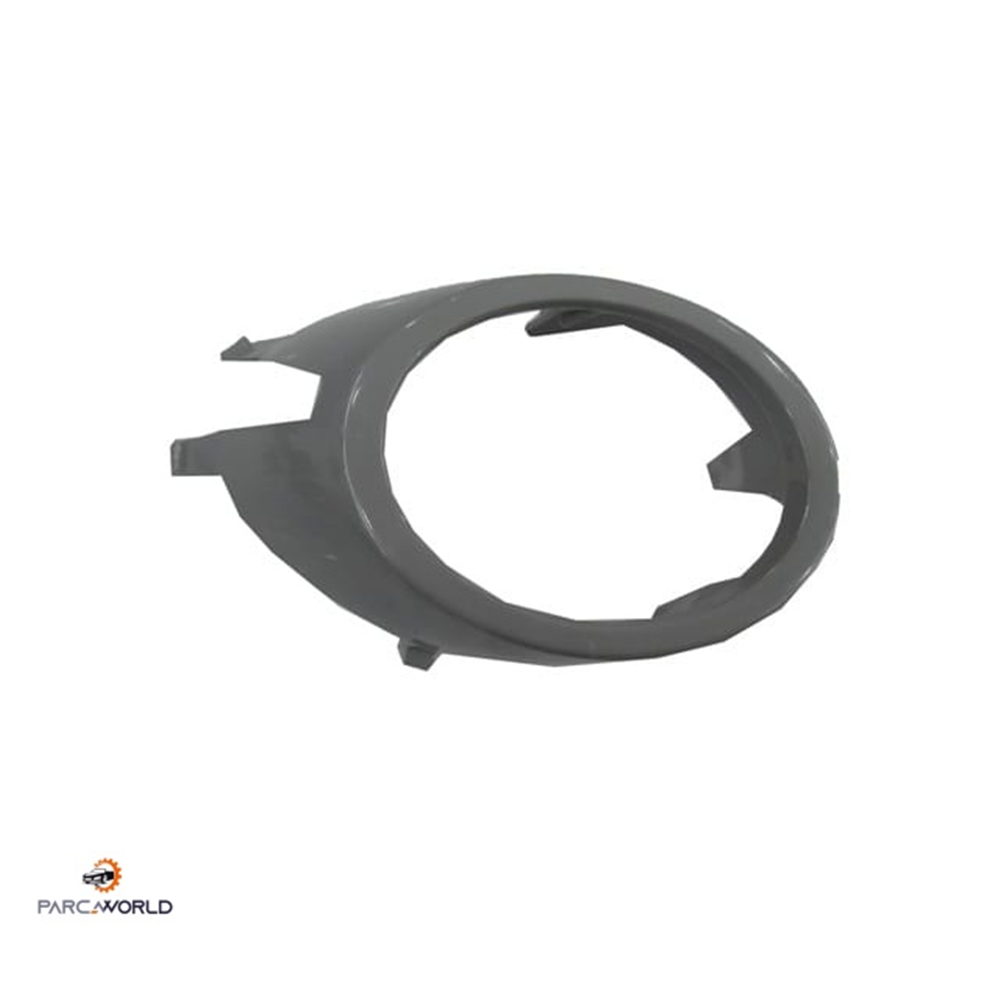 AUDI A4- 2005-2008- SİS LAMBA KAPAĞI SAĞ TARAF (SİS DELİKLİ)