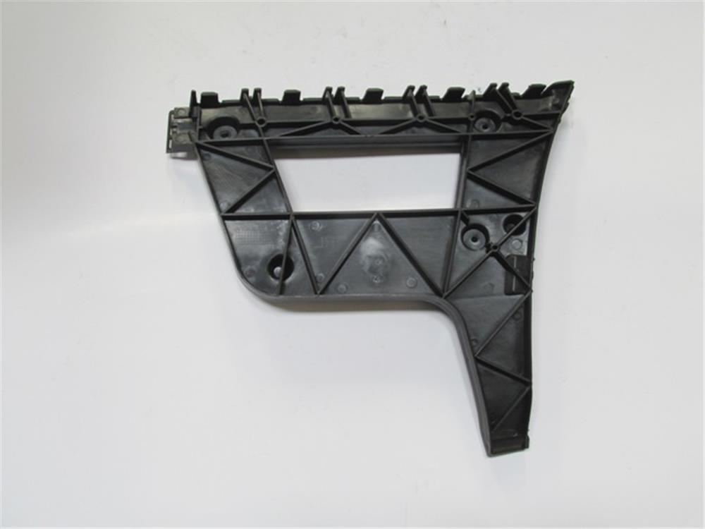 AUDI A4- 2008-2012- ARKA TAMPON BRAKETİ İÇ SAĞ TARAF (YAN KULAĞA TAKILAN) (PLASTİK) 
