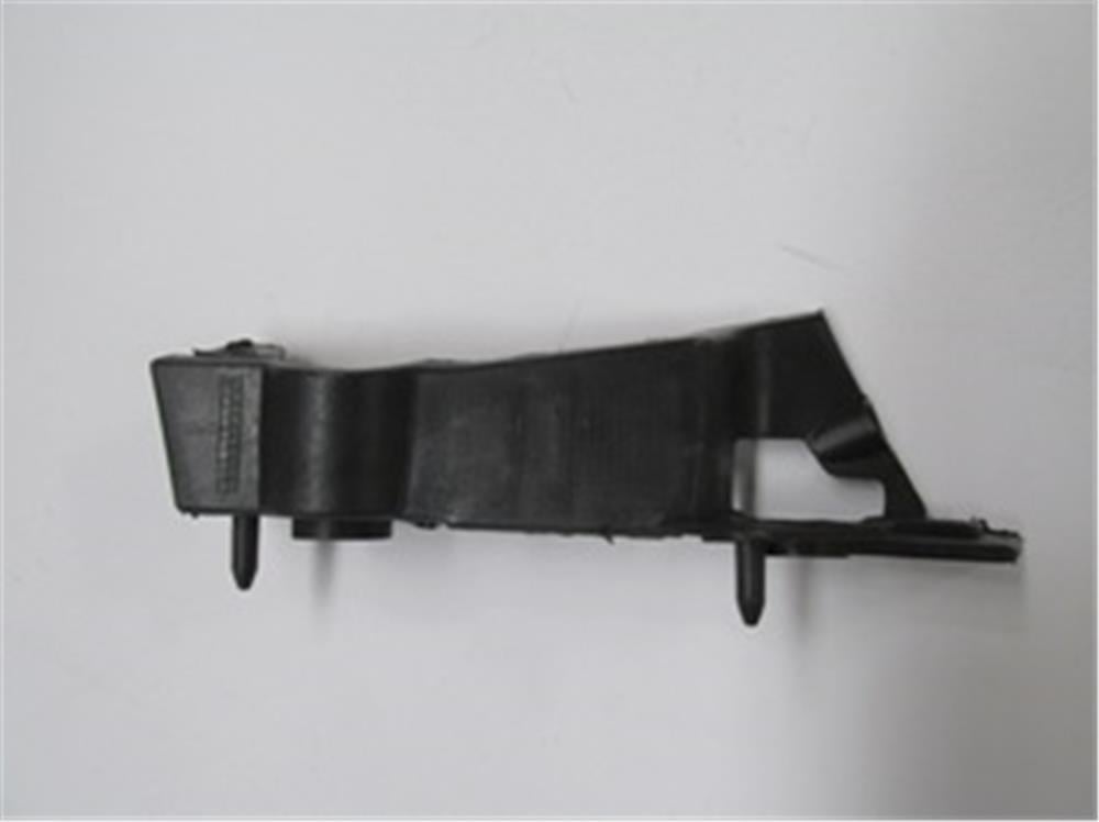 AUDI A4- 2008-2012- ÖN TAMPON BRAKETİ SAĞ TARAF (YAN KULAĞA TAKILAN) (PLASTİK) 