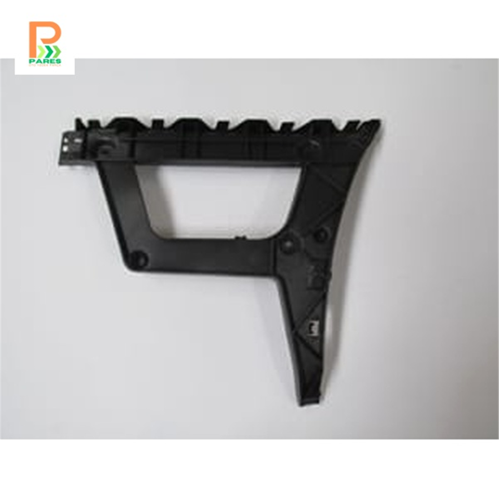 AUDI A4- 2013-2015- ARKA TAMPON BRAKETİ İÇ SAĞ TARAF (YAN KULAĞA TAKILAN) (PLASTİK) 