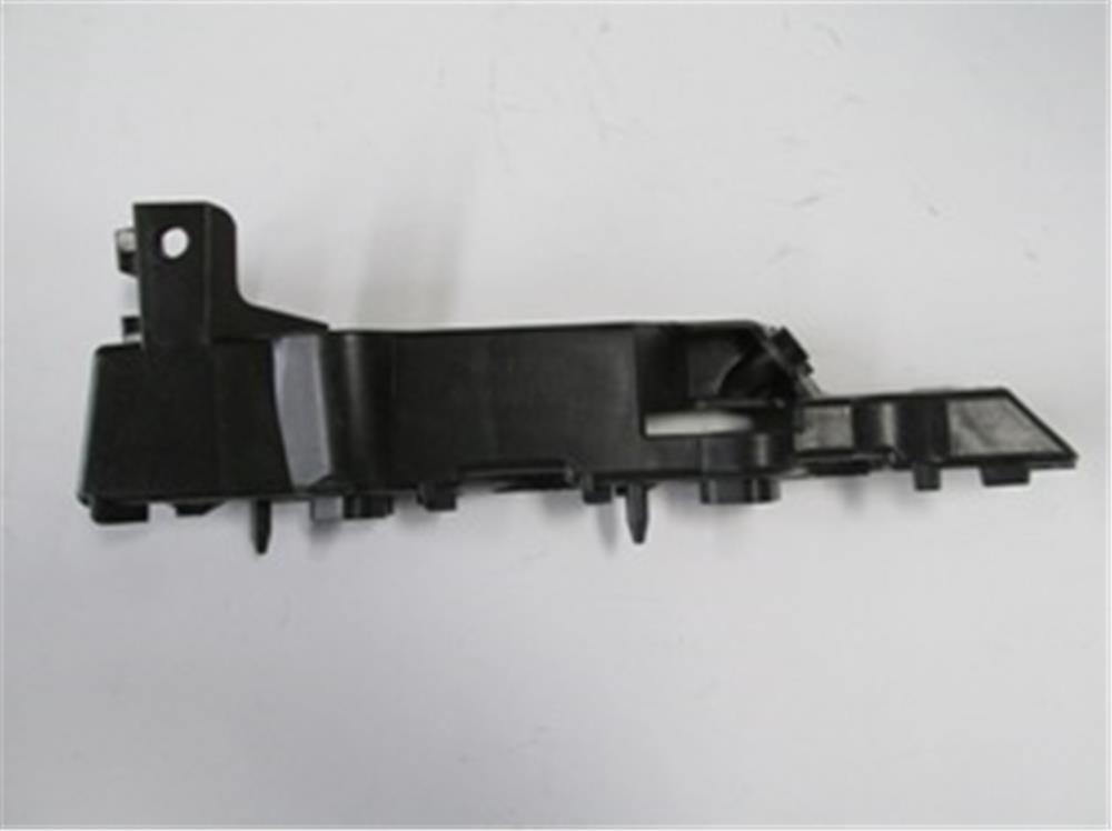 AUDI A6- 2012-2014- ÖN TAMPON BRAKETİ SOL TARAF PLASTİK 