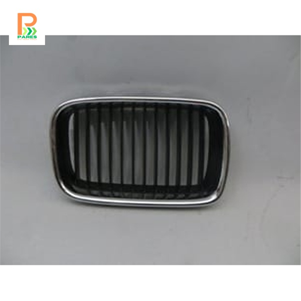 BMW 3 SERI- E36- SD/COUPE- 91/94; ÖN PANJUR SAĞ TARAF SİYAH/NİKELAJ ÇERÇEVELİ 