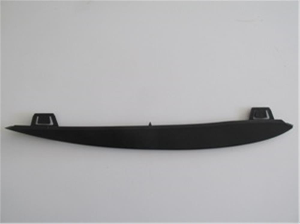 BMW 5 SERI- F10- 2010-2013-ÖN TAMPON PANJURU ÜST ÇITASI SAĞ TARAF 