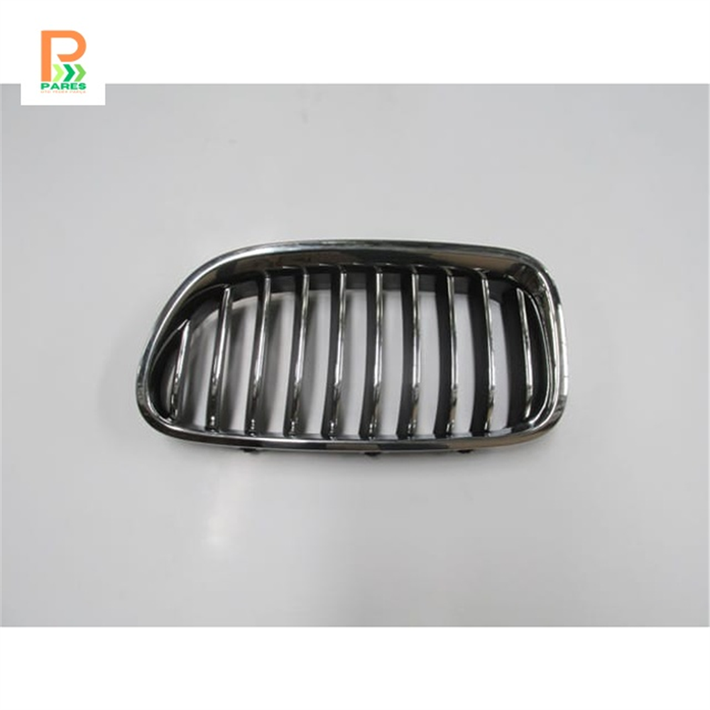 BMW 5 SERI- F10- 2013-2016- ÖN PANJUR SOL TARAF NİKELAJLI (İÇ PETEKLERİ SİYAH) 