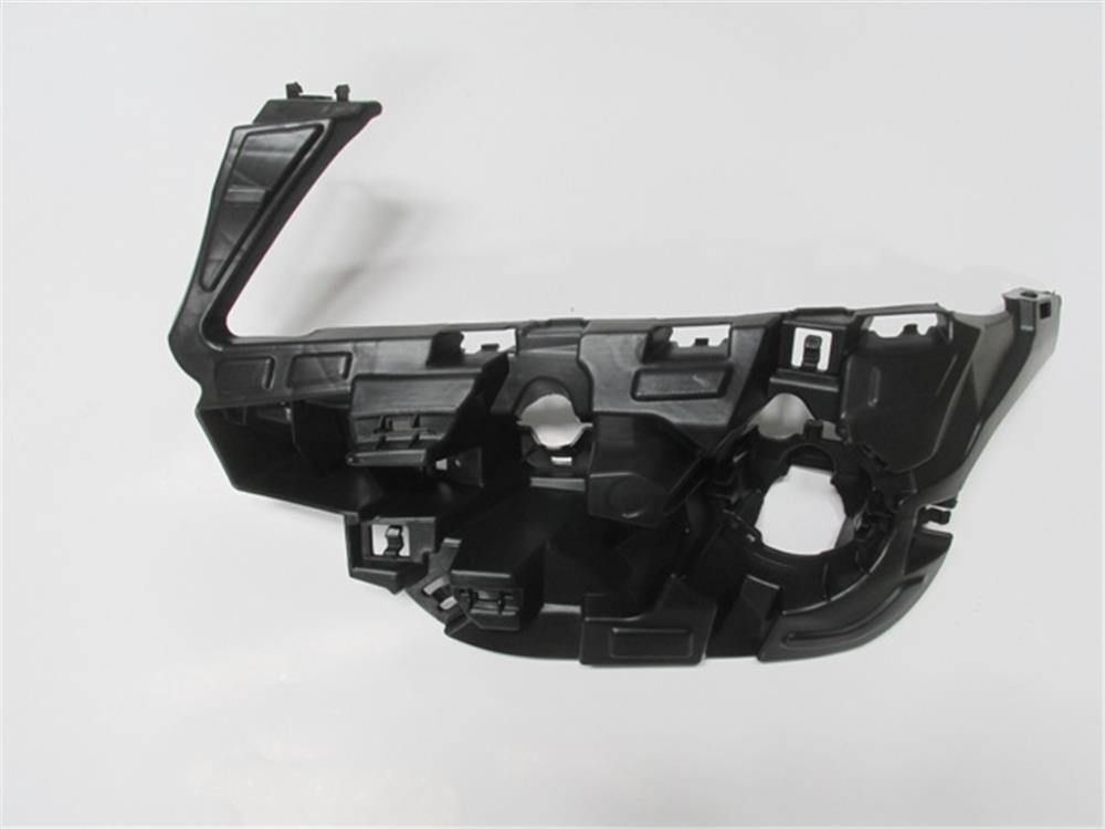 BMW X3- F25- 2011-2013- ÖN TAMPON BRAKETİ İÇ SOL TARAF (FAR ALTINA TAKILAN)(PLASTİK) 