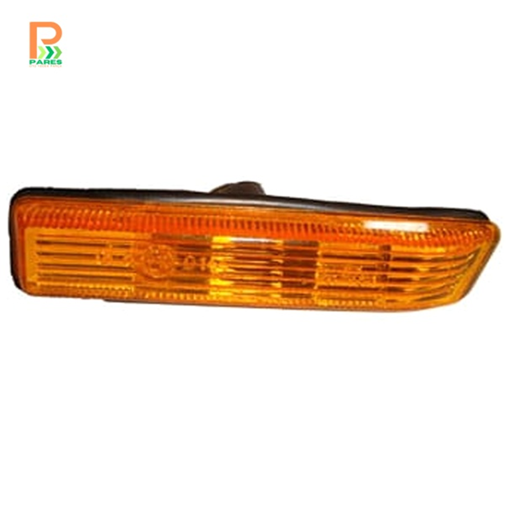 BMW X5- E53- 00/06; ÇAMURLUK SİNYALİ SOL TARAF SARI (FAMELLA)