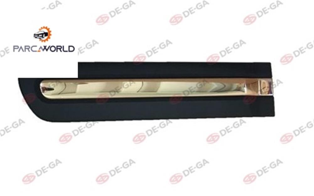 Fıat 500 L Arka Kapı Bandı Kromlu Sağ 2012