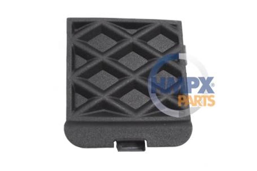 FOCUS 11- SEDAN ARKA TAMPON ÇEKİ DEMİR KAPAĞI 1706261