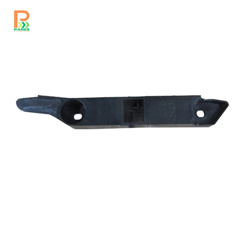 FORD FOCUS- SD- 08/11; ÖN TAMPON İÇ BAĞLANTI BRAKETİ SOL TARAF PLASTİK 