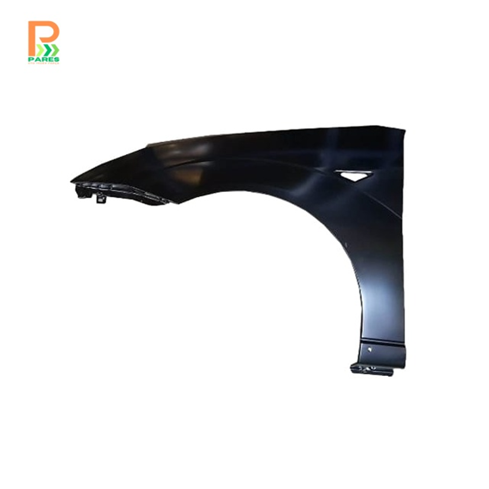 FORD FOCUS- SD/HB- 1998-2005- ÖN ÇAMURLUK DELİKLİ SOL TARAF 