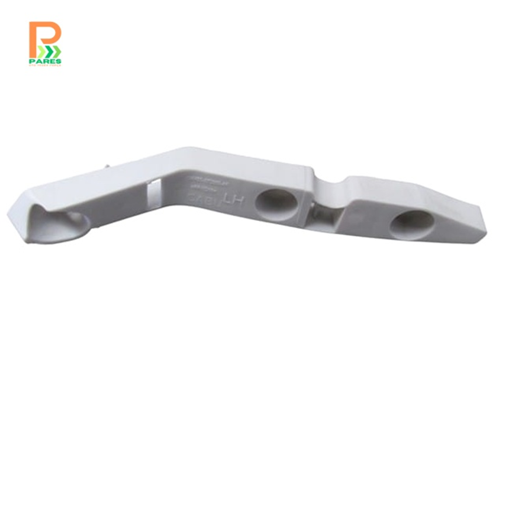 FORD FOCUS- SD/HB- 2005-2007- ÖN TAMPON İÇ BAĞLANTI BRAKETİ SOL TARAF (YAN KULAĞA TAKILAN) PLASTİK 
