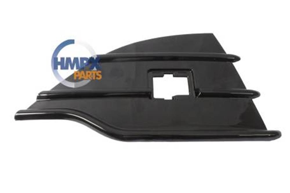 KUGA 13- ÖN TAMPON ÜÇGEN PANJUR SAĞ PARLAK SİYAH 1832894