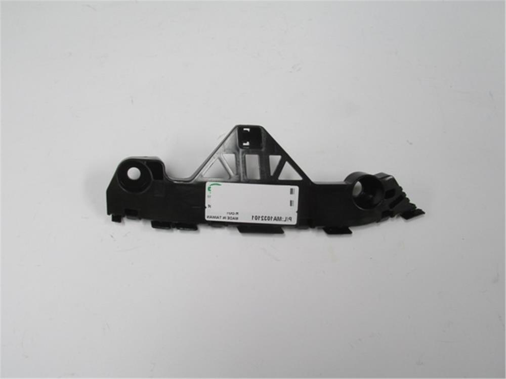 MAZDA 3- SD/HB- 10/11; ÖN TAMPON BRAKETİ SAĞ TARAF (ÜST KULAĞA TAKILAN)