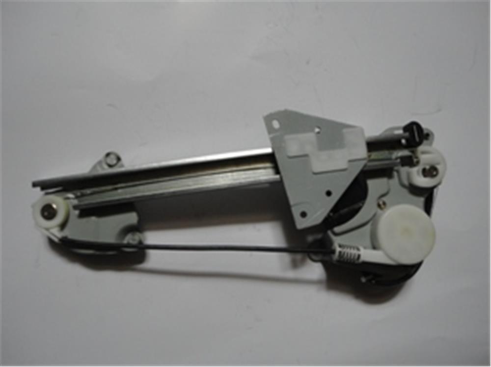 MAZDA 626- SD/HB- 92/97; ARKA CAM KRİKOSU SAĞ TARAF ELEKTRİKLİ/MOTORLU 2FİŞLİ 