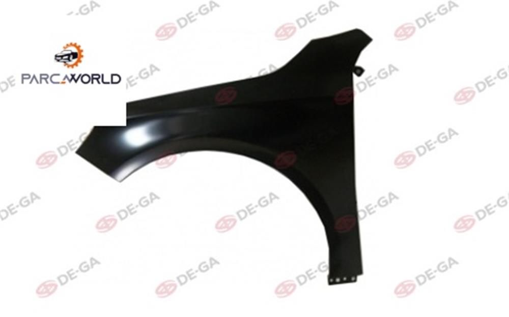Mercedes W176 Ön Çamurluk Al Sol 2011