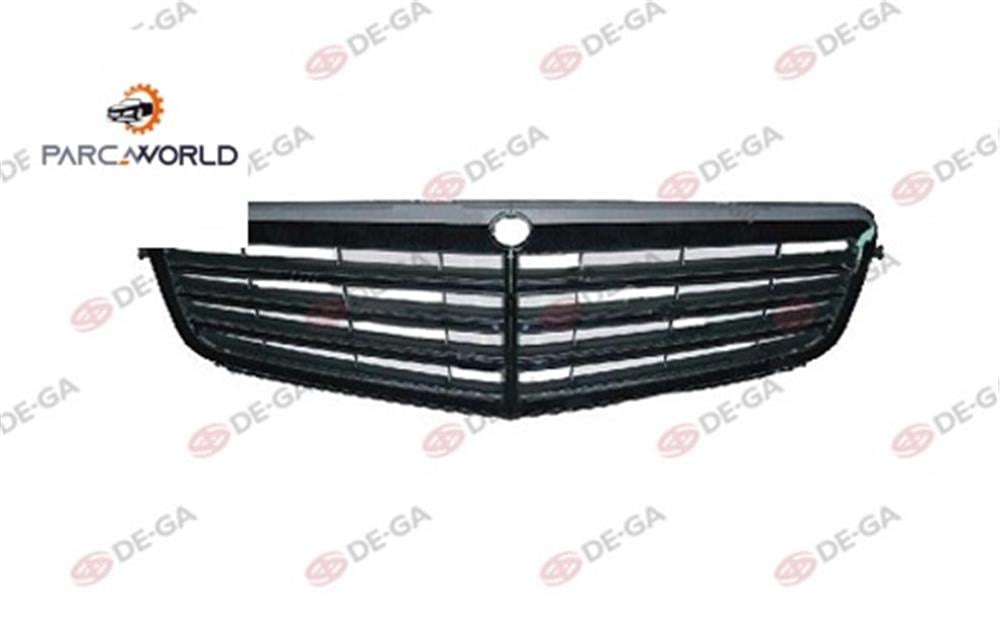 Mercedes W204 Ön Panjur Krom Grı Elegance 2007