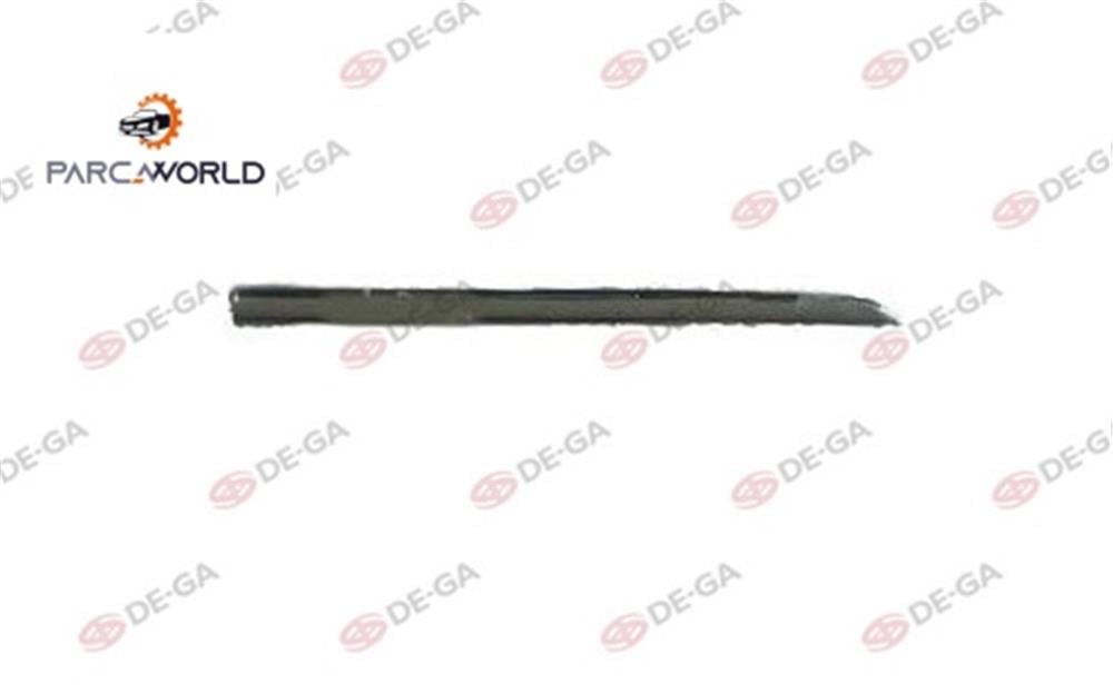 Mercedes W212 Ön Çamurluk Bandı Krom Sağ 2009