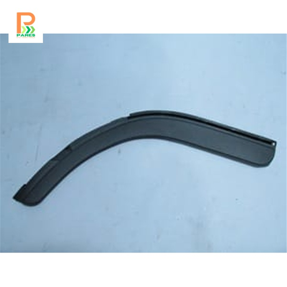 MITSUBISHI CANTER- FUSO- 2006-2012- ÇAMURLUK AĞZI PLASTİĞİ SOL TARAF (FE711/839/859E/859G) (BFN)