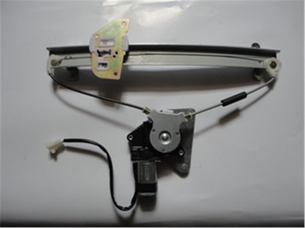 MITSUBISHI GALANT- 1988-1991- ARKA CAM KRİKOSU SAĞ TARAF ELEKTRİKLİ/MOTORLU 2FİŞLİ