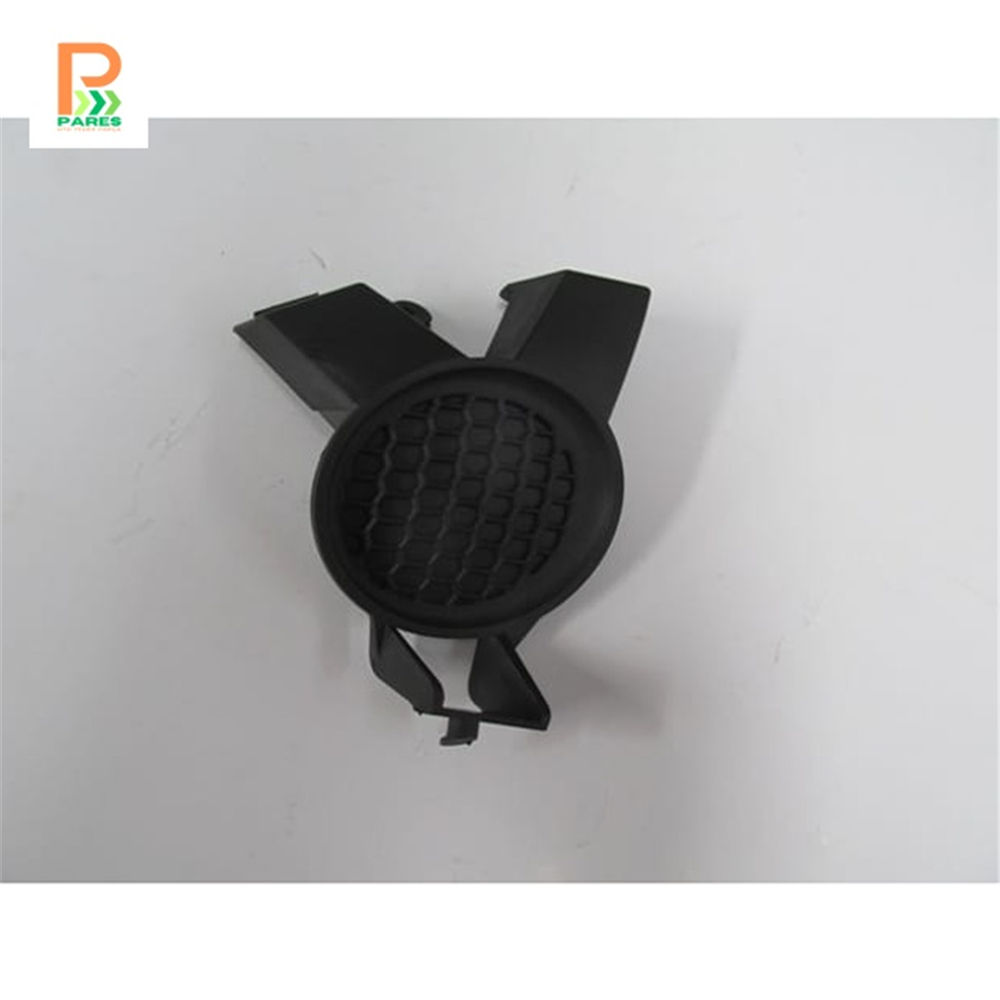 NISSAN QASHQAI- J10- 07/09; SİS LAMBA KAPAĞI SAĞ TARAF SİS DELİKSİZ