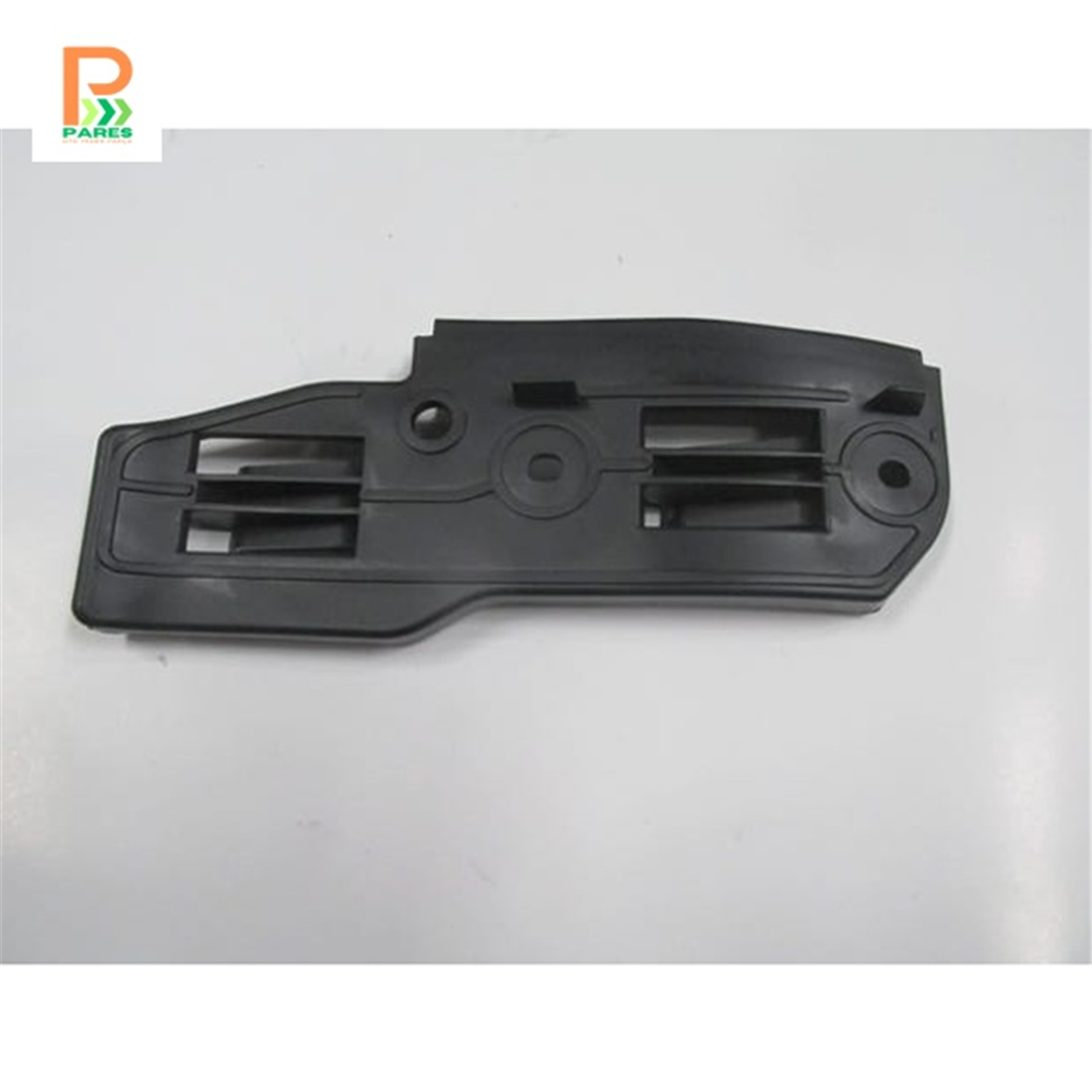OEM NO 3B0807184E UYUMLU VOLKSWAGEN PASSAT B5 01/05 ÖN TAMPON BAĞLANTI BRAKETİ SAĞ PLASTİK