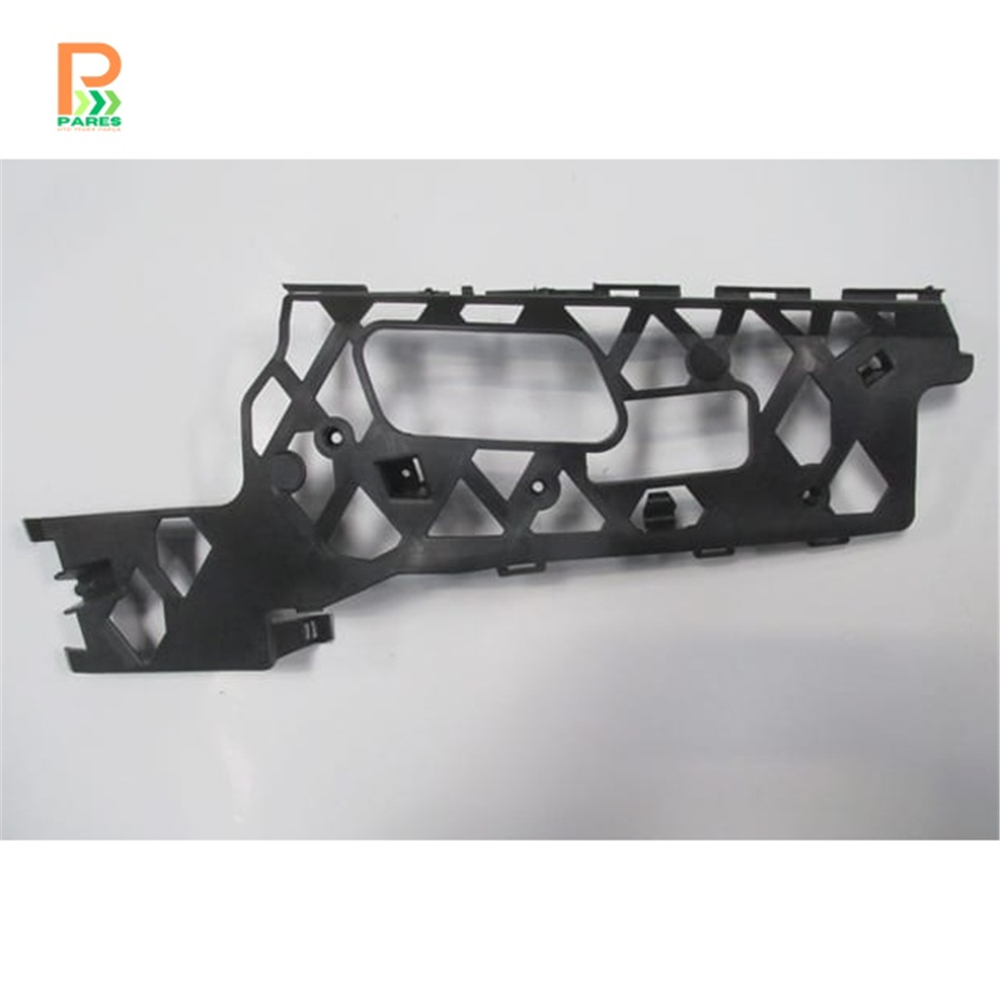 OEM NO 3C8807177 UYUMLU VOLKSWAGEN CC 13/17 ÖN TAMPON BAĞLANTI BRAKETİ SOL BÜYÜK/PLASTİK 