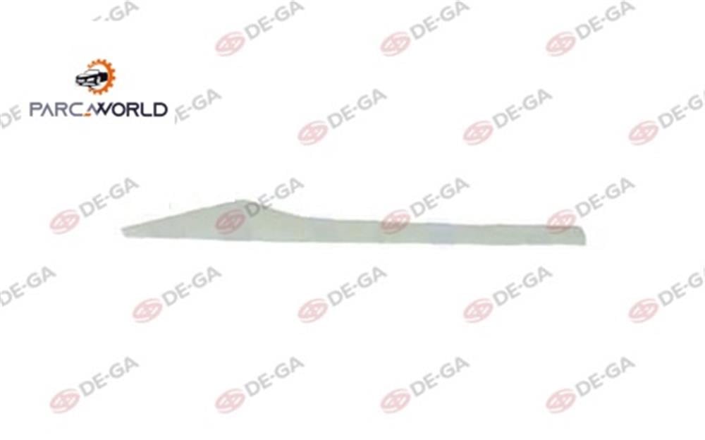 Renault Captur Arka Kapı Bandı Sağ 2012