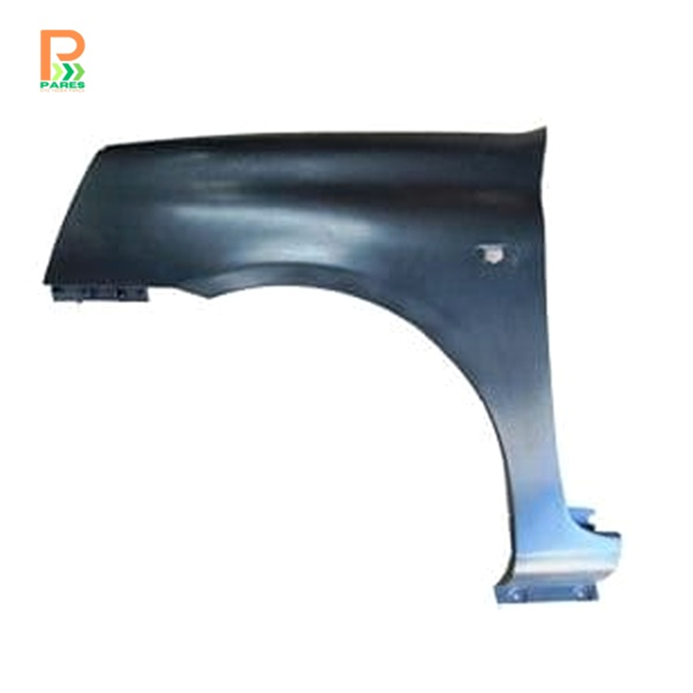 RENAULT CLIO- 2- SD/HB- 02/08; ÖN ÇAMURLUK DELİKLİ SOL TARAF PLASTİK