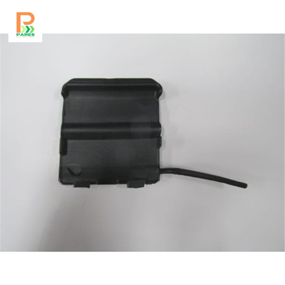 RENAULT CLIO- 4- HB- 2013-2016- ARKA TAMPON ÇEKİ DEMİR KAPAĞI