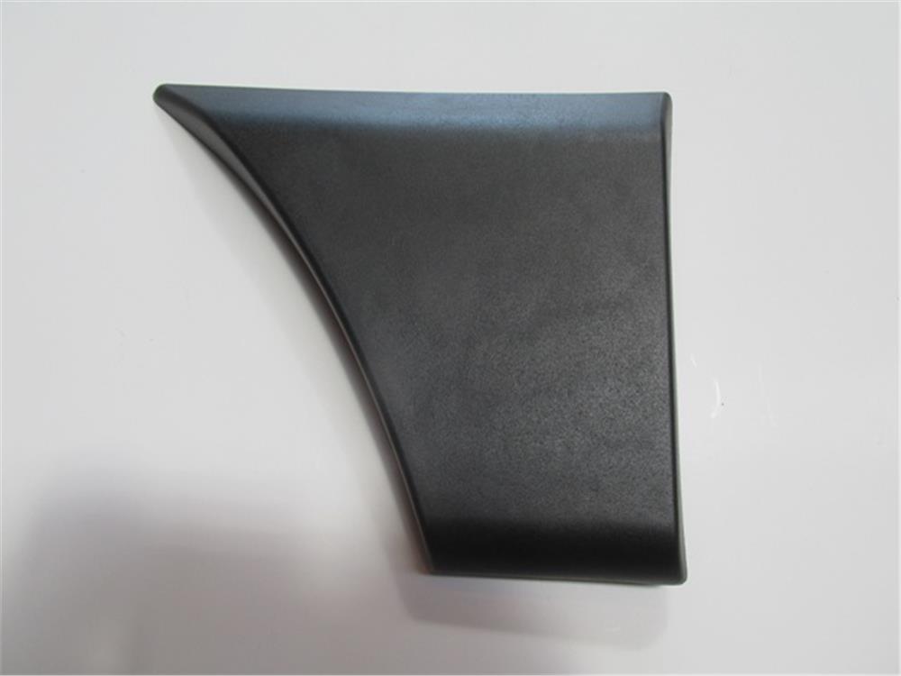 RENAULT MASTER- 4- 20/24; ARKA ÇAMURLUK BANDI ÖN SAĞ TARAF (SİNYAL DELİKSİZ) SİYAH