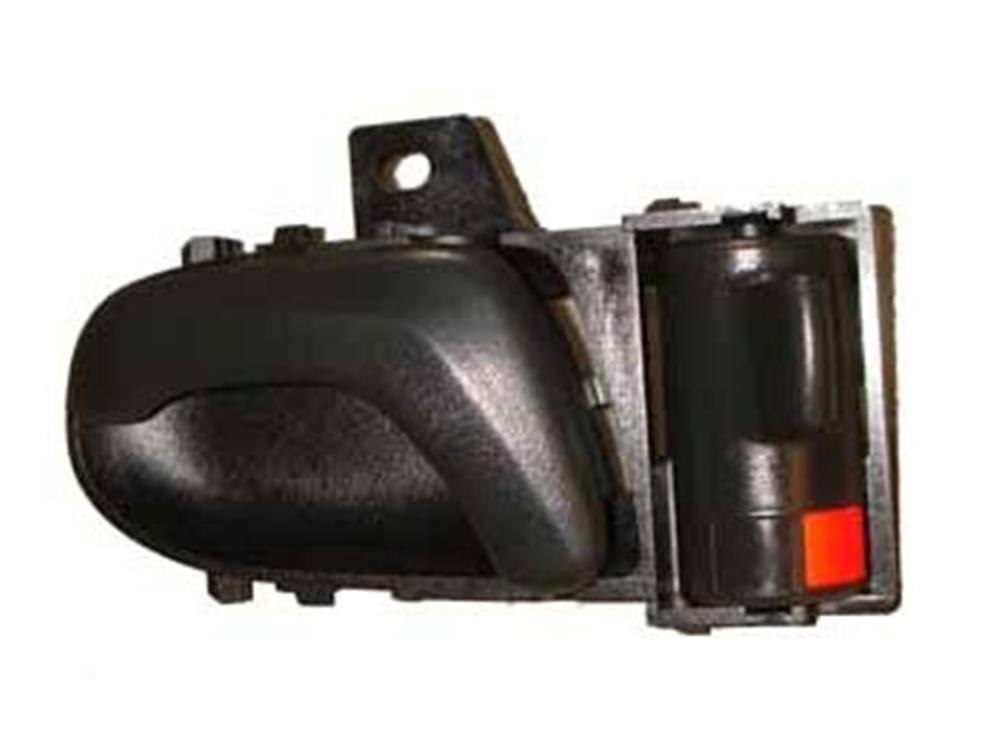 SUZUKI SWIFT- SD/HB- 97/04; ÖN KAPI İÇ AÇMA KOLU SAĞ TARAF (İÇTEN KİLİTLEMELİ)
