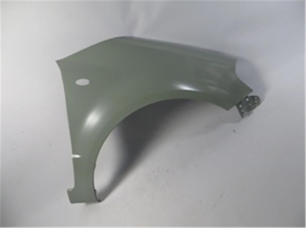 SUZUKI SX4- 2007-2013- ÖN ÇAMURLUK DELİKLİ SAĞ TARAF DODİK DELİKSİZ 
