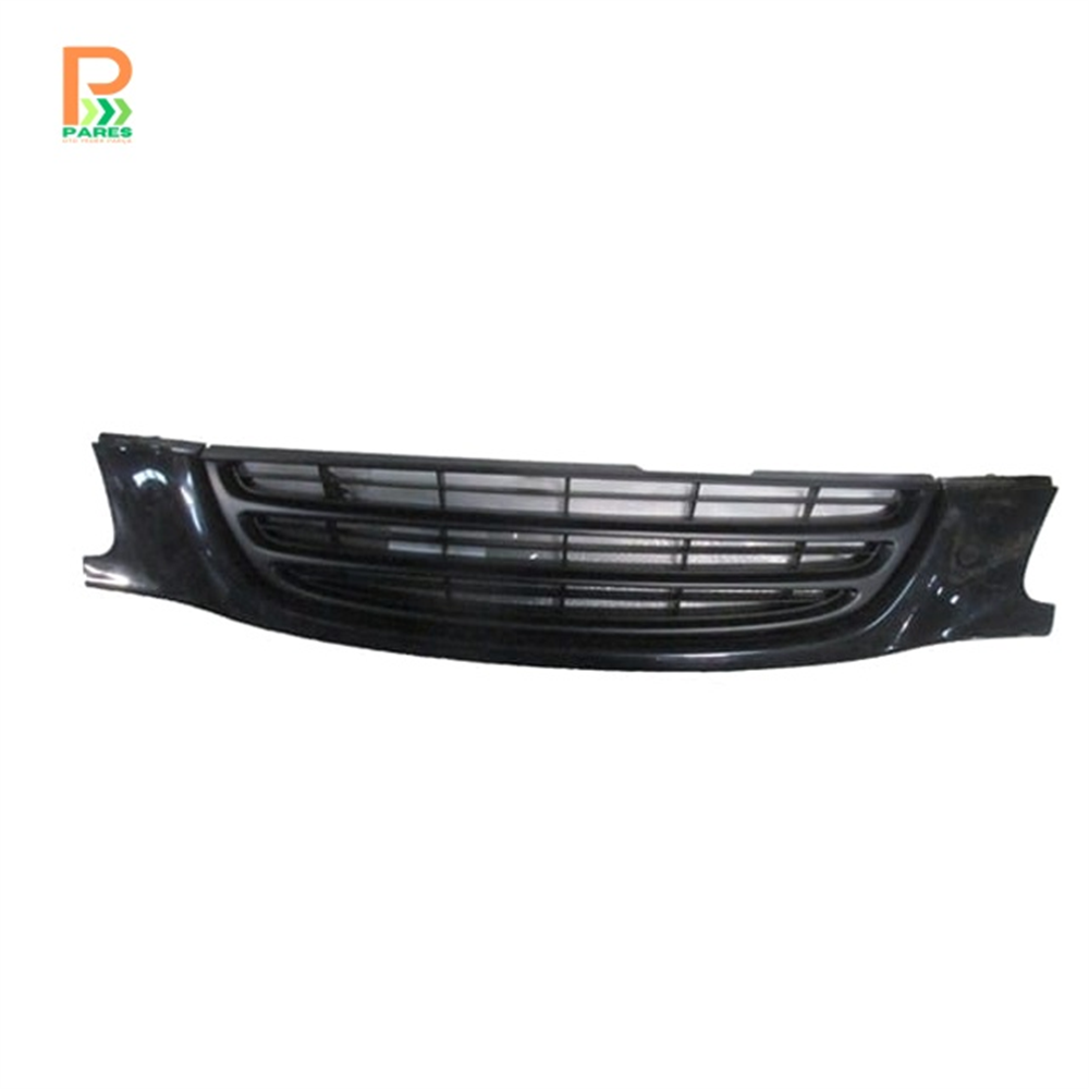 TOYOTA AVENSIS- 1998-2000- ÖN PANJUR (PANJUR ALT PLASTİĞİ İLE BİRLİKTE) KOMPLE