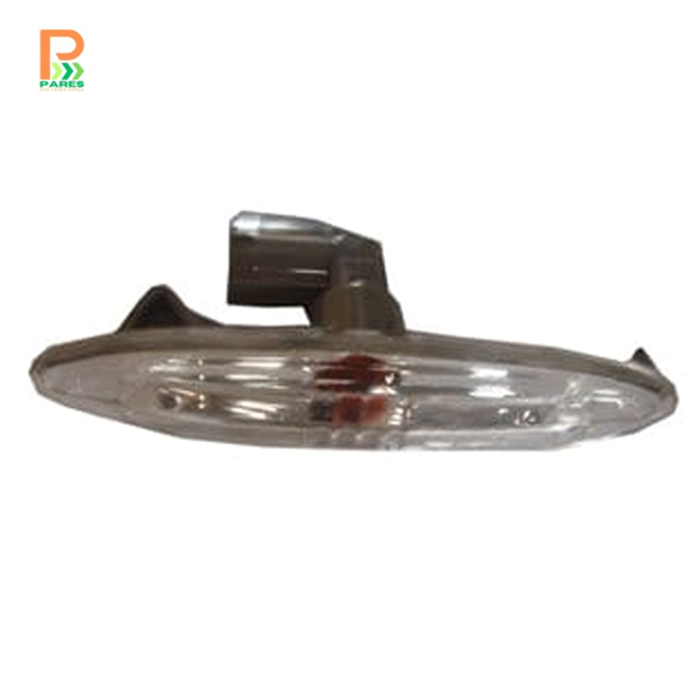 TOYOTA CAMRY- 06/09; ÇAMURLUK SİNYALİ ŞEFFAF BEYAZ SAĞ TARAF /SOL TARAF AYNI (ADET)(FAMELLA)