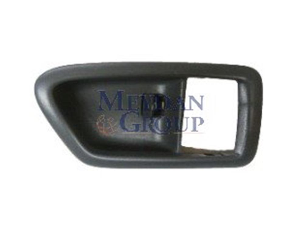 TOYOTA CAMRY- 97/01; ÖN KAPI İÇ AÇMA KOLU ÇERÇEVESİ SAĞ TARAF 