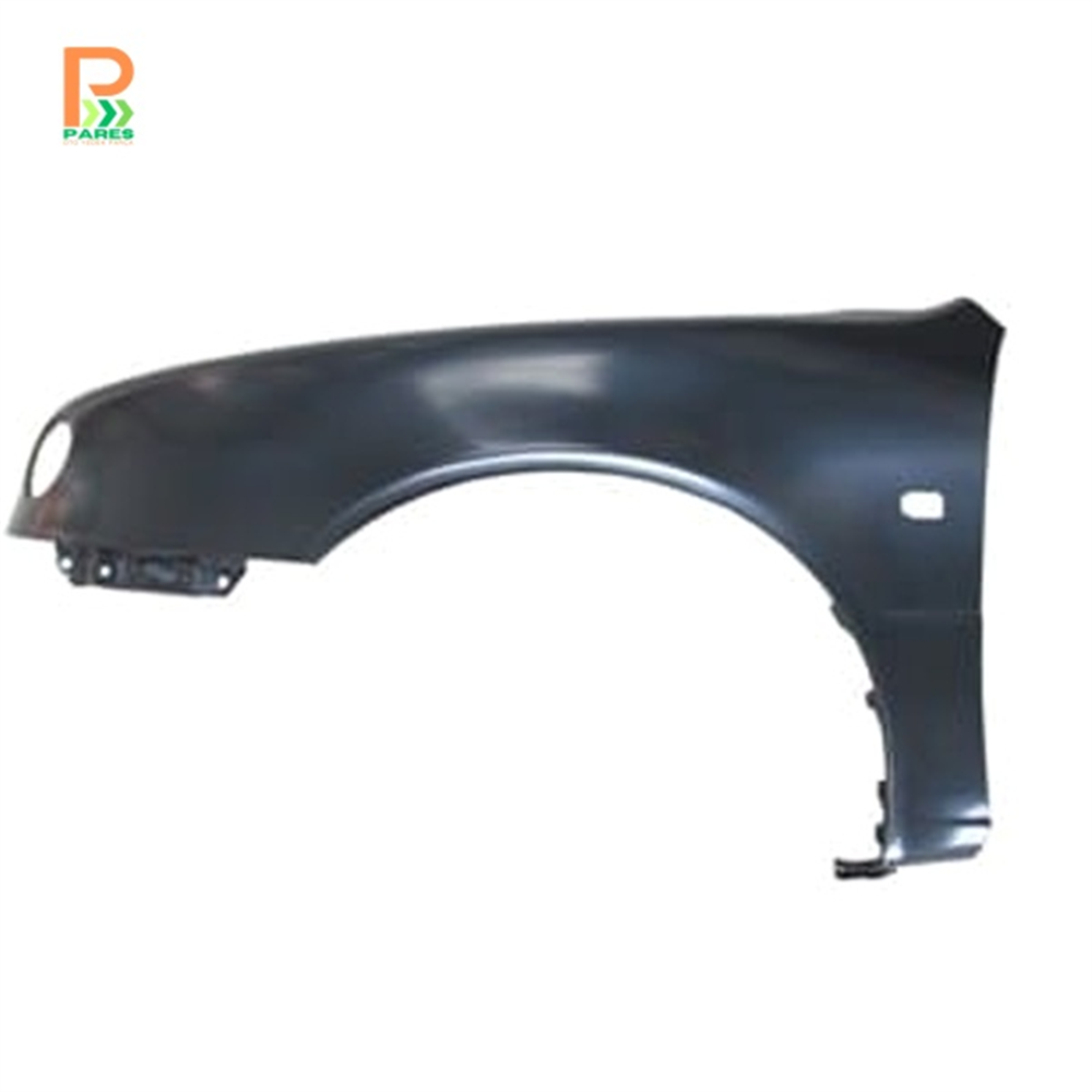 TOYOTA COROLLA- AE111- 1999-2000- ÖN ÇAMURLUK DELİKLİ SOL TARAF (YUVARLAK FARLI TİP) (MY)