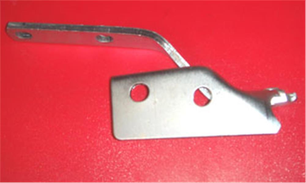 Volkswagen Golf- 3- 92/98 Kaput Menteşesi Sağ 1H0823302A  TÜM MARKALAR, REFERANS NUMARALARI VE FOTOĞRAFLAR ÖRNEK VERMEK AMAÇLIDIR. ARACINIZA UYUMLU PARÇA OLUP OLMADIĞINDAN EMİN DEĞİLSENİZ LÜTFEN BİZİMLE İLETİŞİME GEÇMEDEN SİPARİŞ VERMEYİNİZ. 