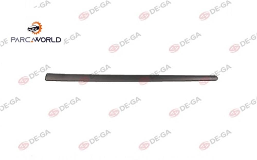 Volkswagen Golf V Ön Kapı Bandı Sağ 2004