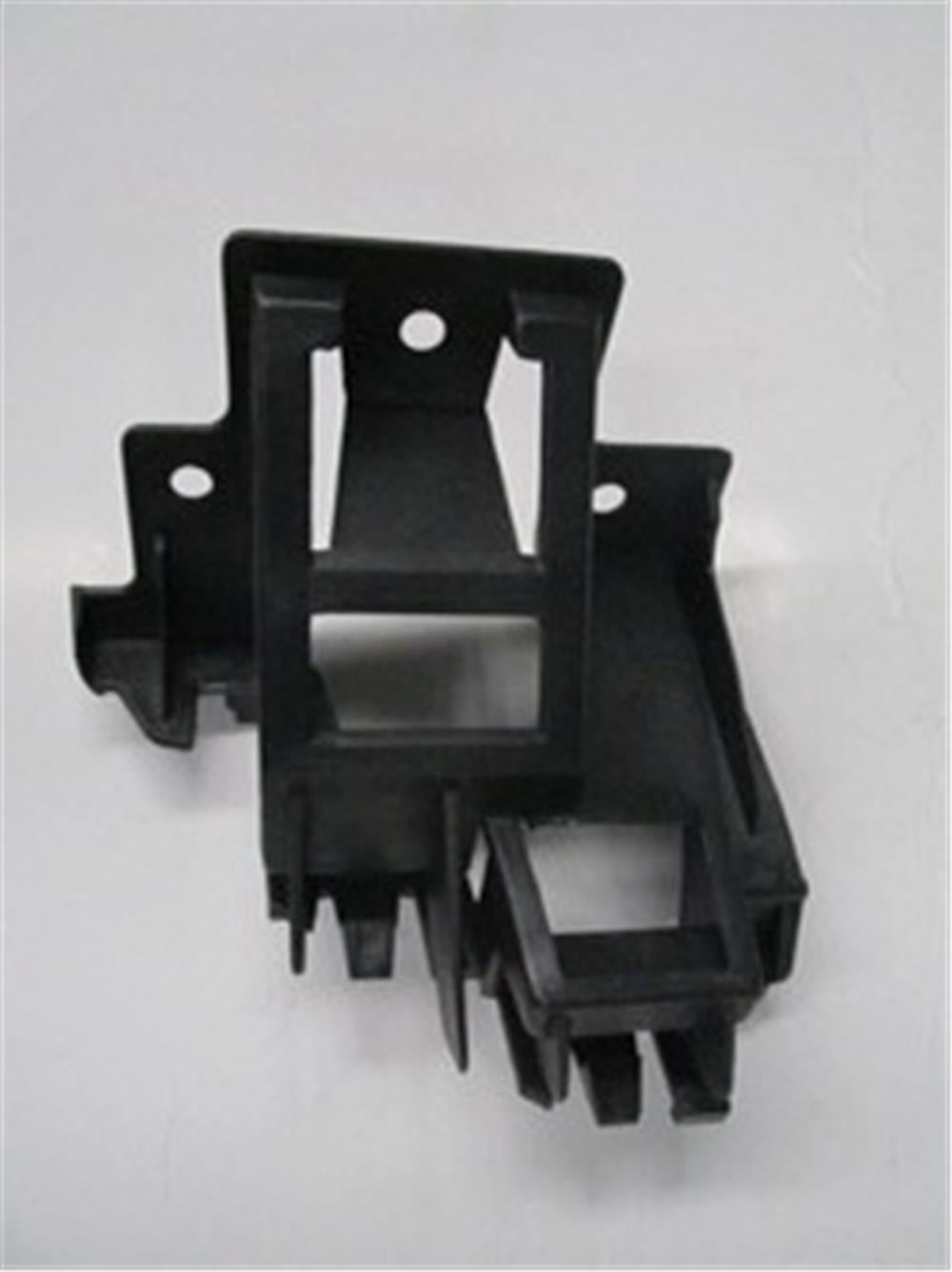 VOLKSWAGEN JETTA- 6- 2011-2014- ARKA TAMPON BRAKETİ SAĞ TARAF 